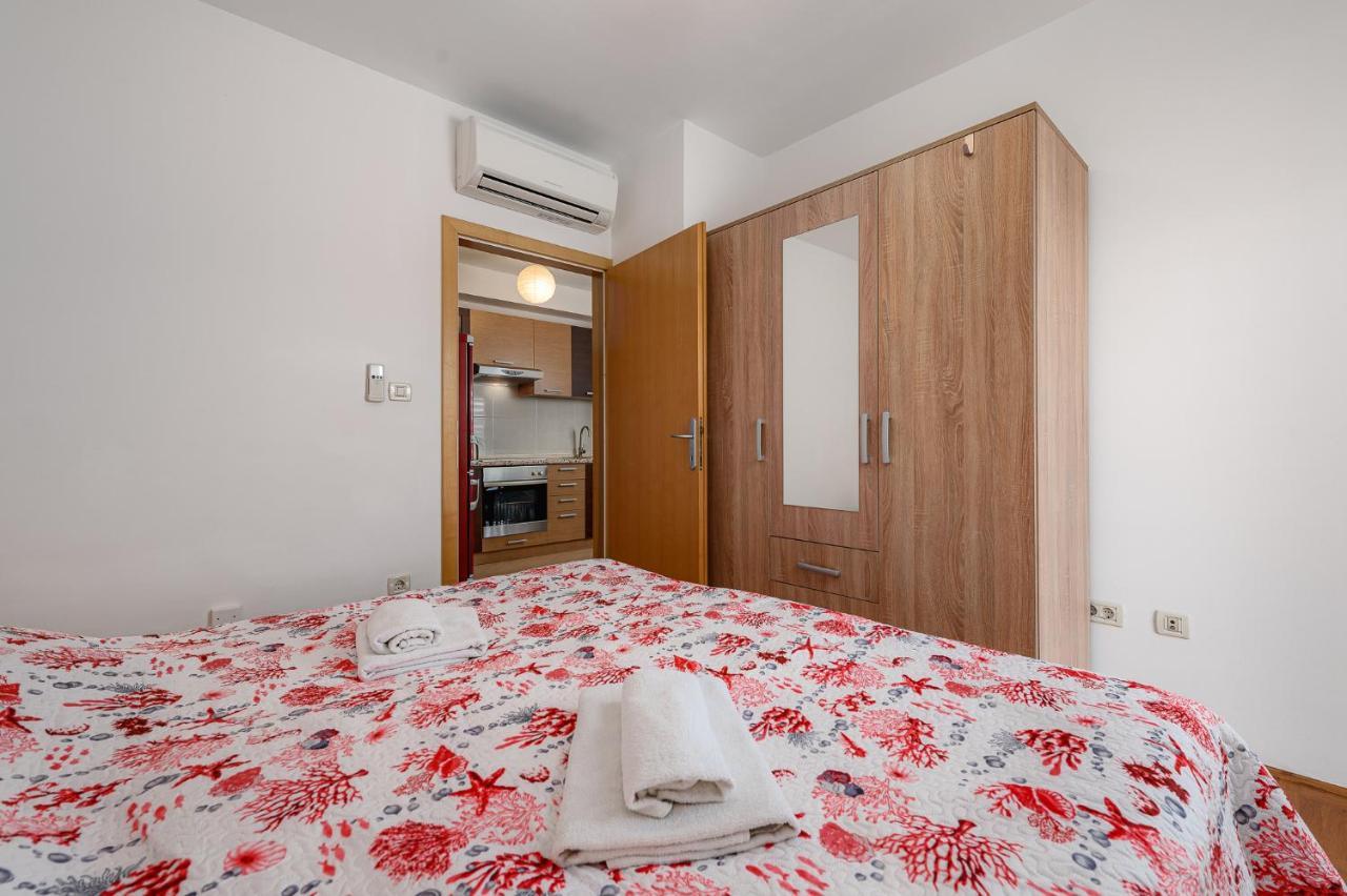 Apartment Ares 14 - Umag Center エクステリア 写真