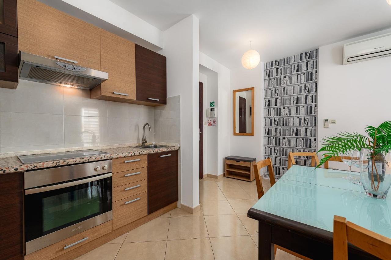 Apartment Ares 14 - Umag Center エクステリア 写真